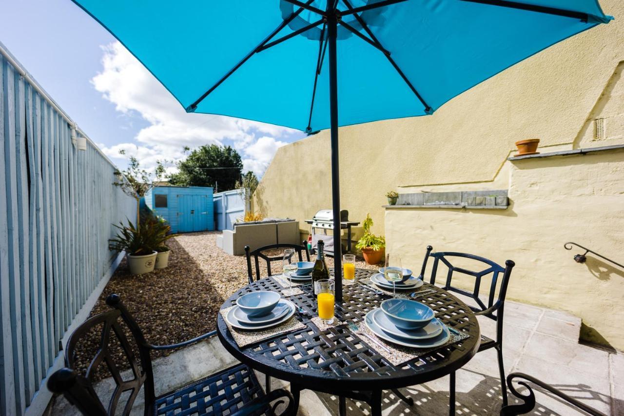 Flat 1 Flint House Tenby - 2 Bedroom - Garden - Dog Friendly Екстериор снимка